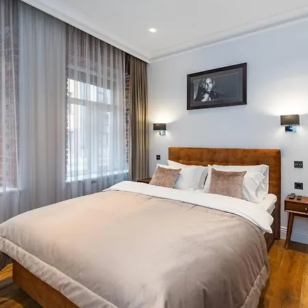 Quality 1 Bd Old Town By Domvia *