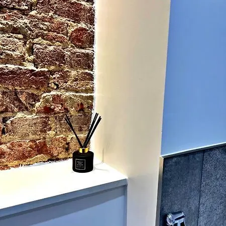 Quality 1 Bd Old Town By Domvia Διαμέρισμα *