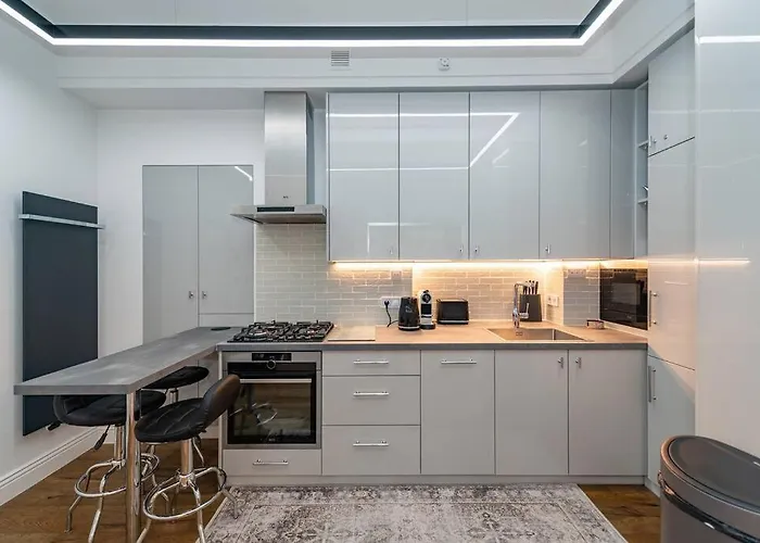 Quality 1 Bd Old Town By Domvia *